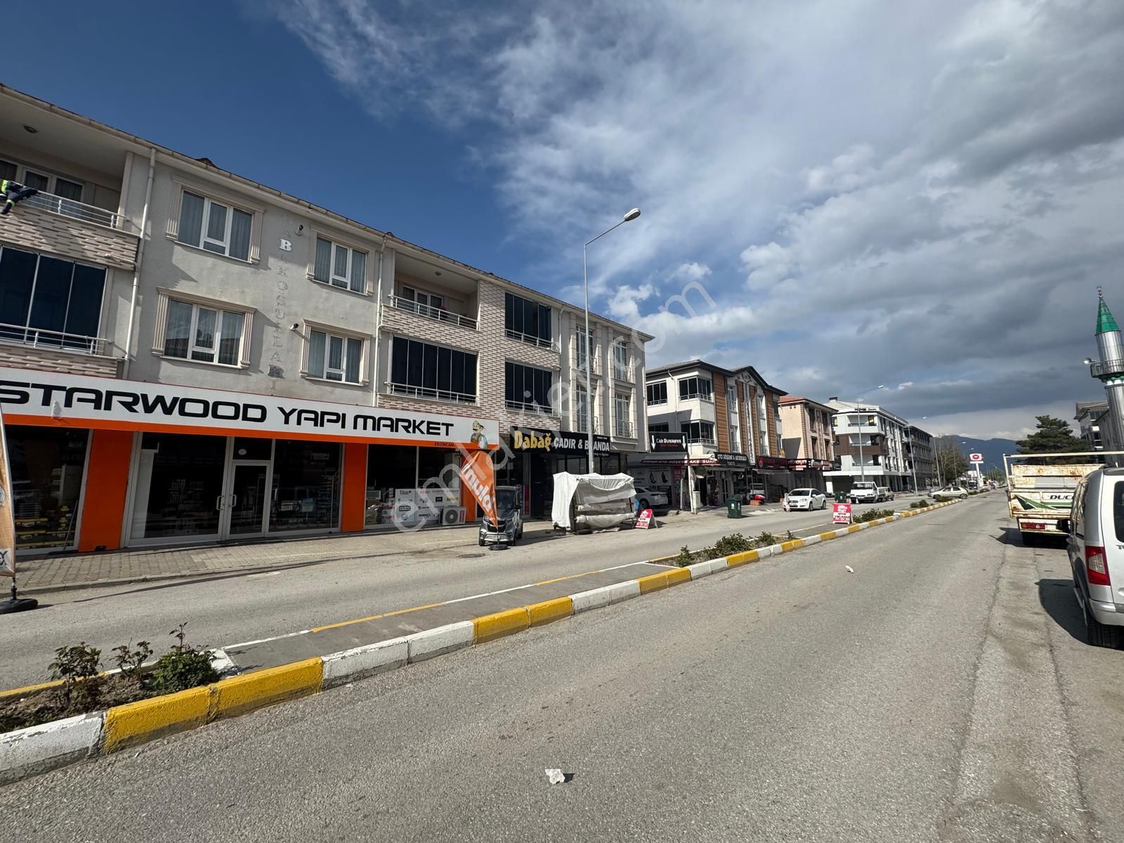 Remax Dem'den Şehir Hastanesine Yakın 3+1kiralık Daire
