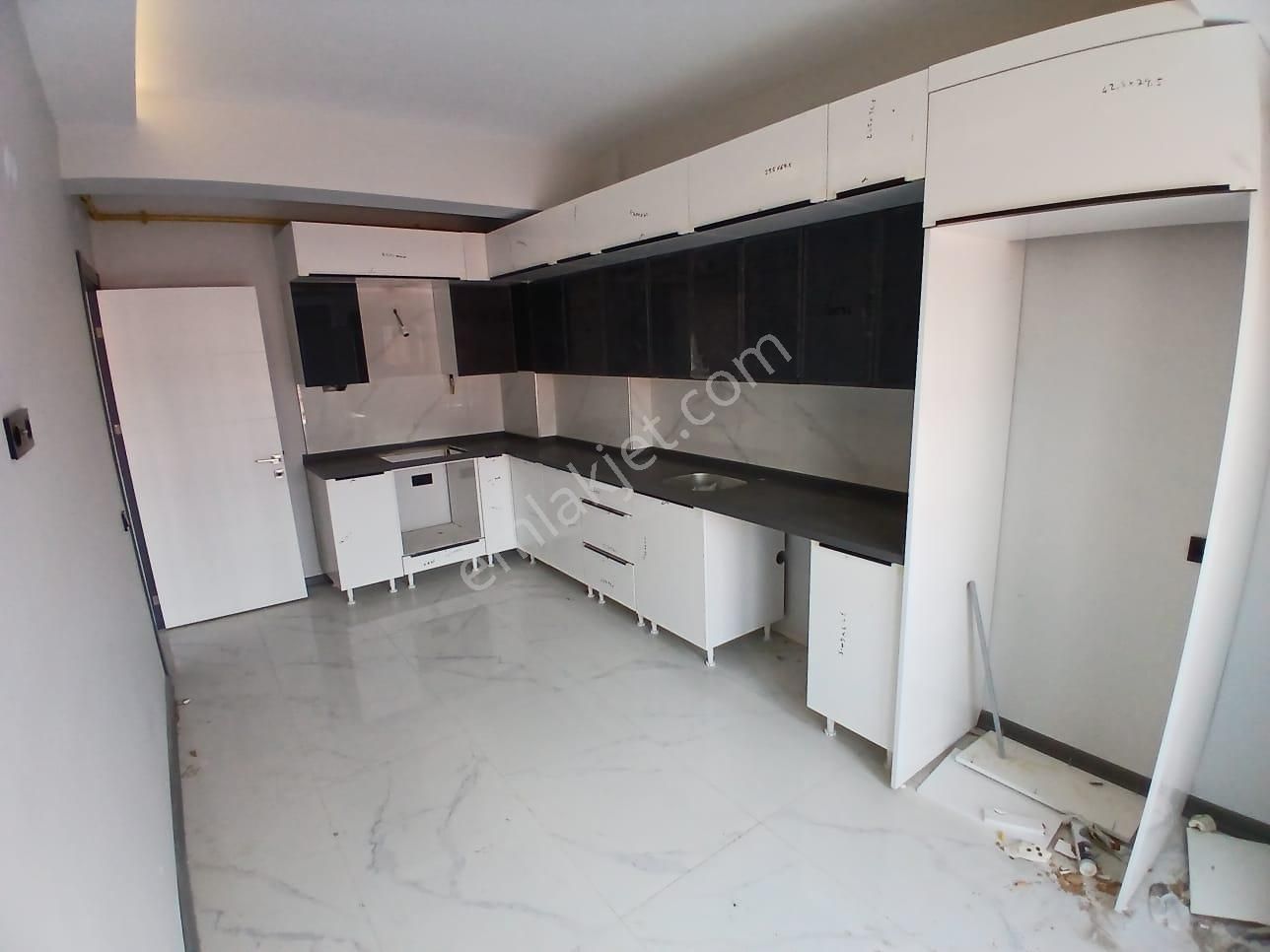 Çamlıcada 5+1 Özel Garajlı Ultralüx Daire