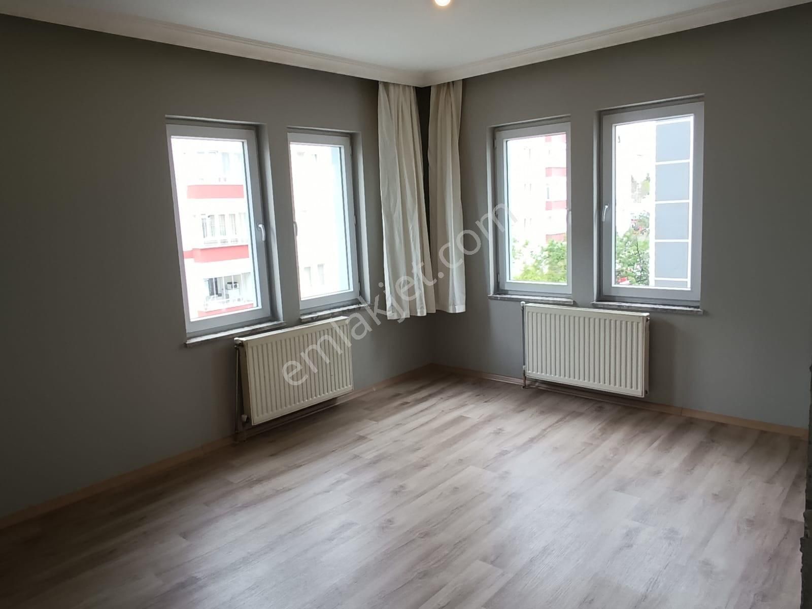 Arkadaş Emlaktan Buhara Evlerde 3+1 Satılık Daire