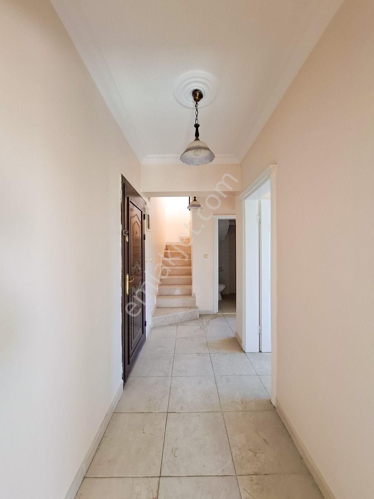 Didim Altınkumda Satılık Denize 450 Mt. 4+1 Geniş Teraslı Köşe Dublex - Görsel 13