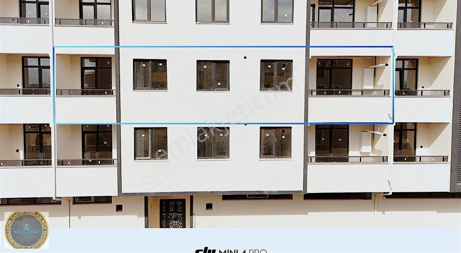 Baykoca Mahallesinde Satılık Sıfır Arakat 3+1daire