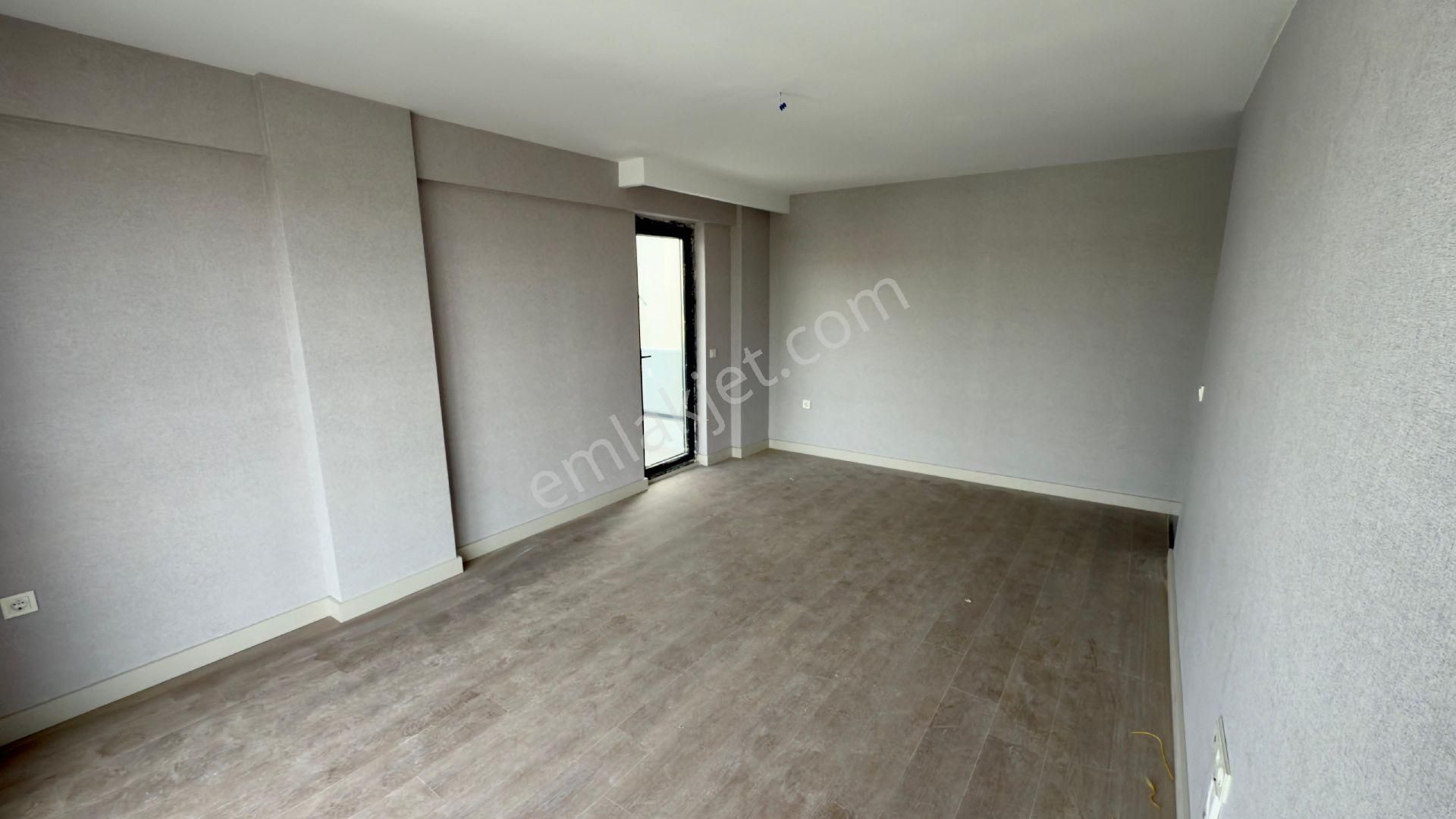 Çankaya Dikmen Öveçler De Sıfır Bina 2+1 Daire