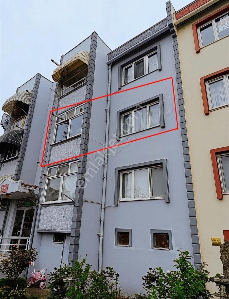 Camili Mahallesinde 2+1 Satılık Daire