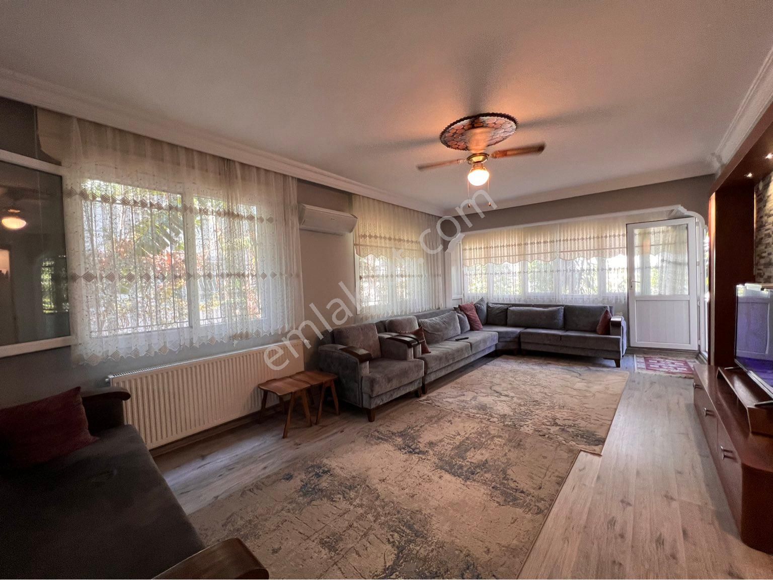 Şirinyer Efeler Mah.de 3+1 120 Dgazlı Satılık Daire