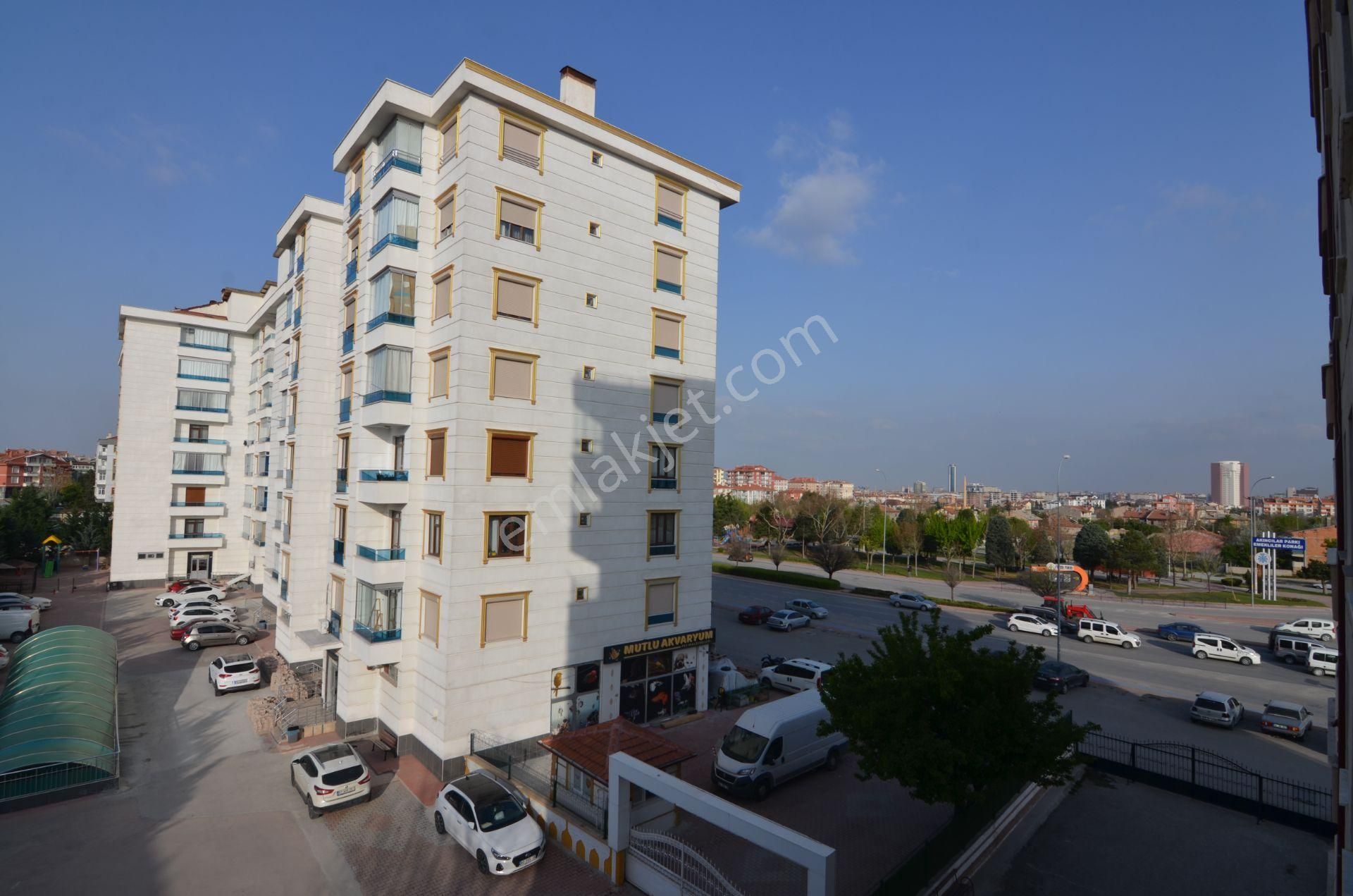 Talha Tozduman'dan Akıncı Parkı Yanı İttifak Sitesinde 3+1arakat