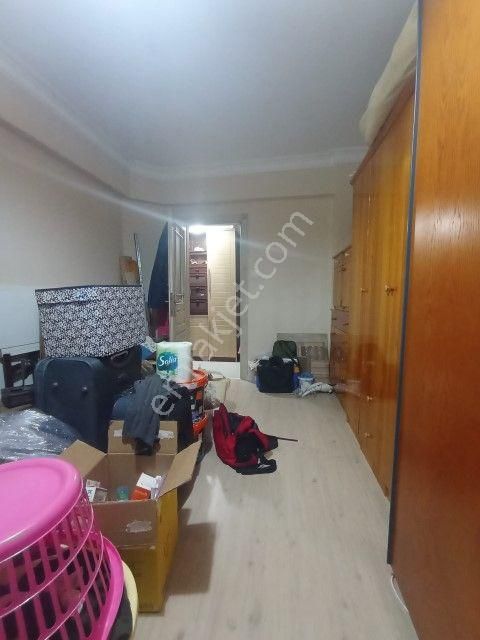 Karşıyaka Tersane Mahallesinde 3+1 Avantajlı Satılık Daire - Görsel 11