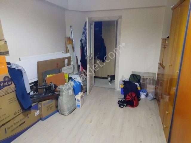 Karşıyaka Tersane Mahallesinde 3+1 Avantajlı Satılık Daire - Görsel 4