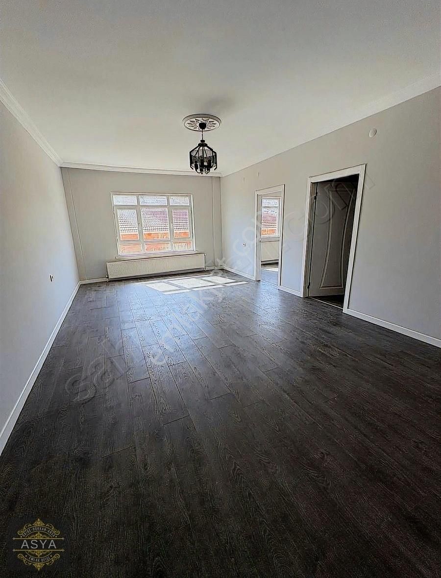 Sanatoryumda Cadde Önü Full Yapılı Katta 3+1 Daire