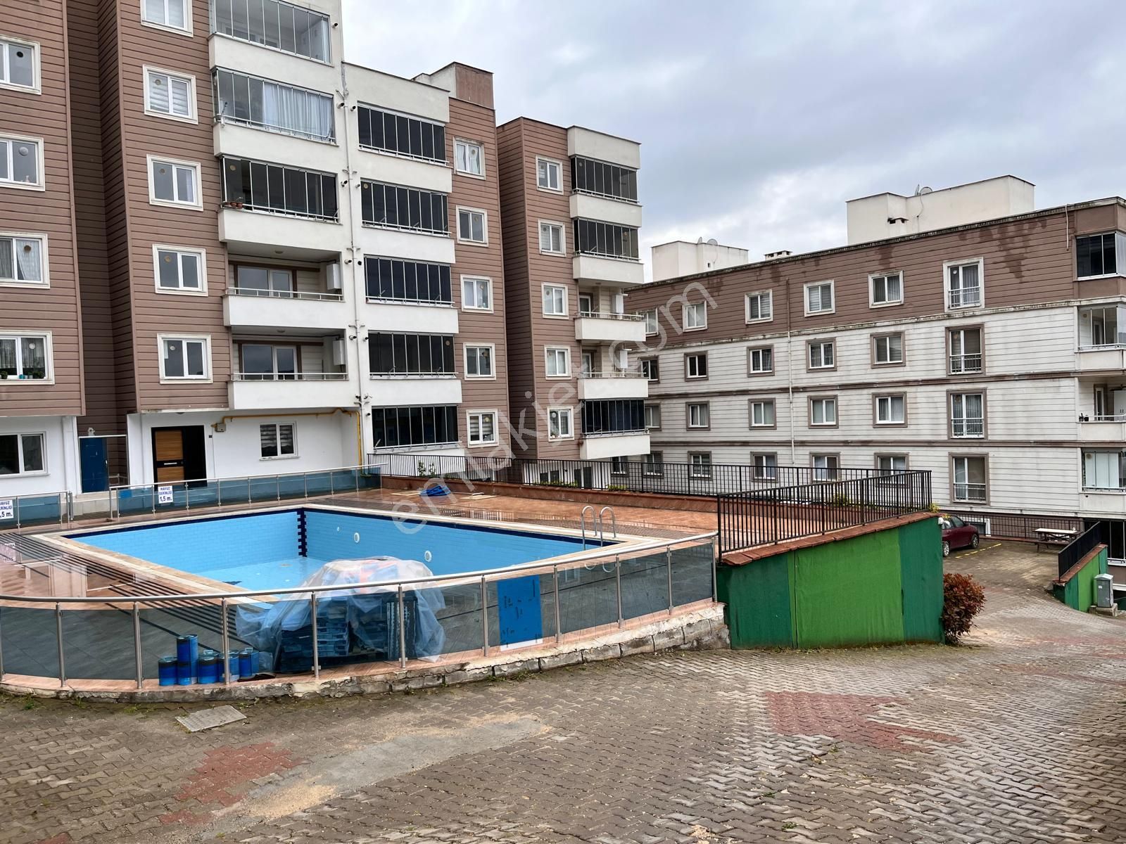Güzelyalı Burgaz'da Kapital'den Satılık Deniz Gören 2+1 Daire