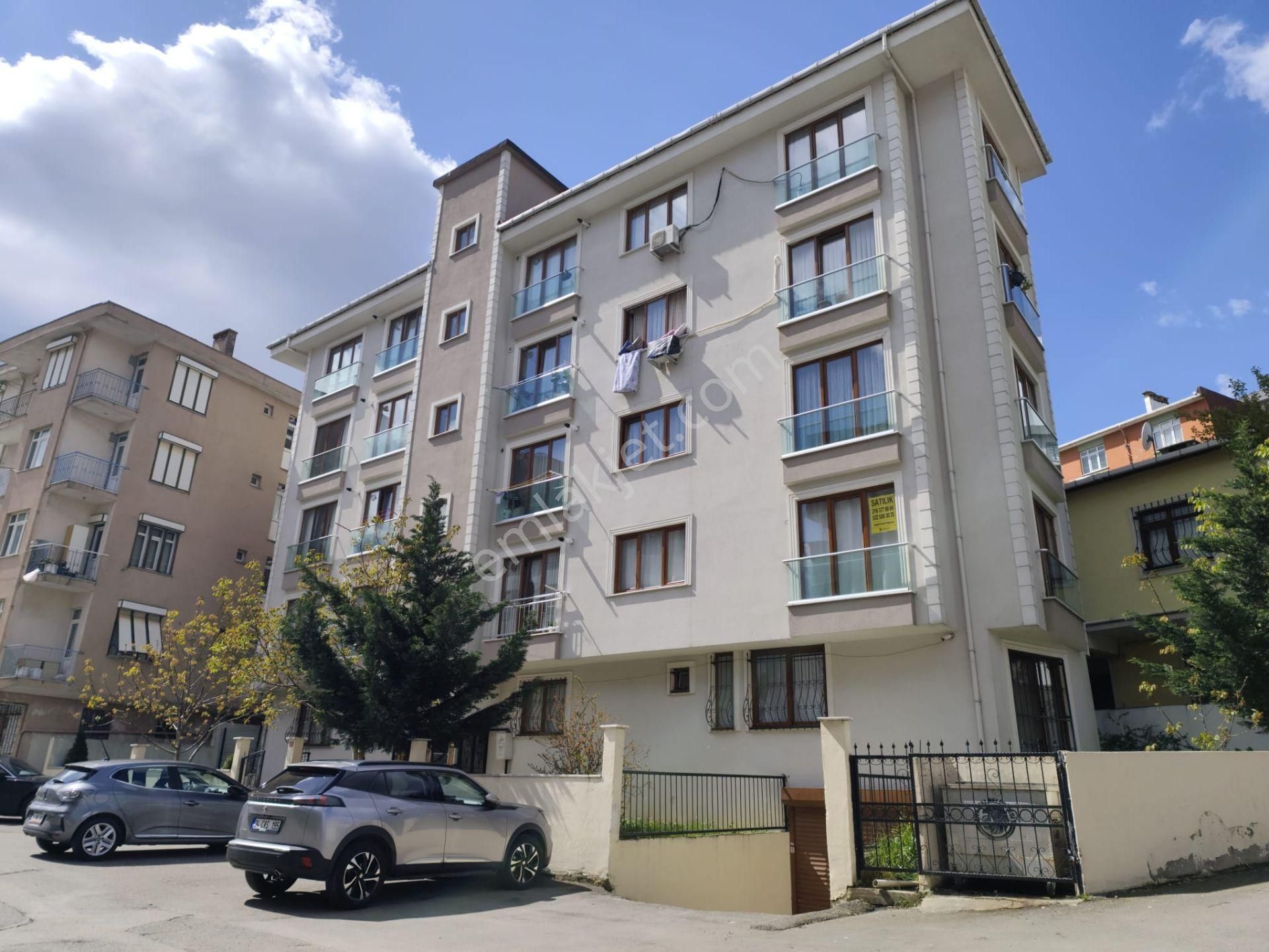 Mertcan Dan Adnan Kahveci Metroya Yürüme 2+1 İskanlı Lüks Daire