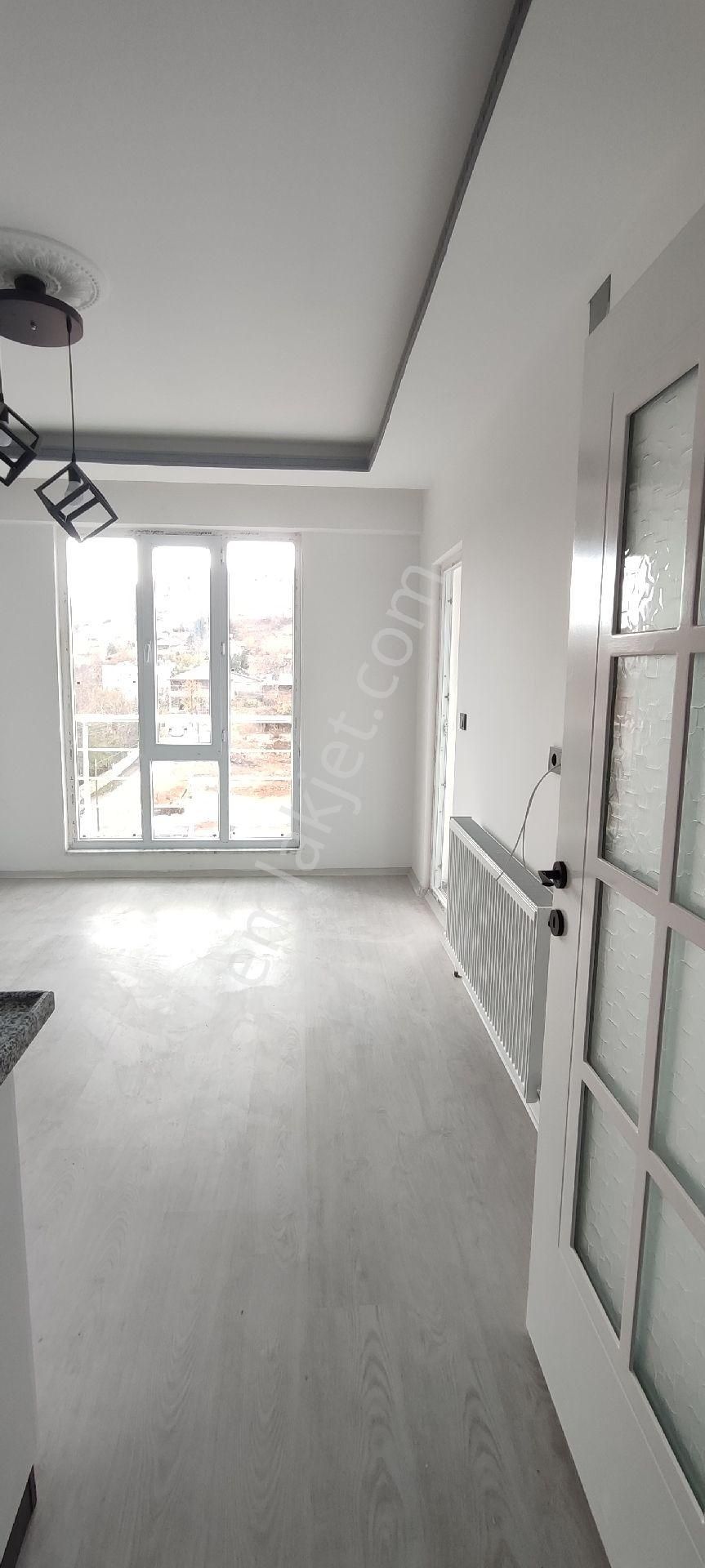 Kahramanmaraş Afşin Adliye Yakını Yeni Yapı 2+1 Geniş Odalı