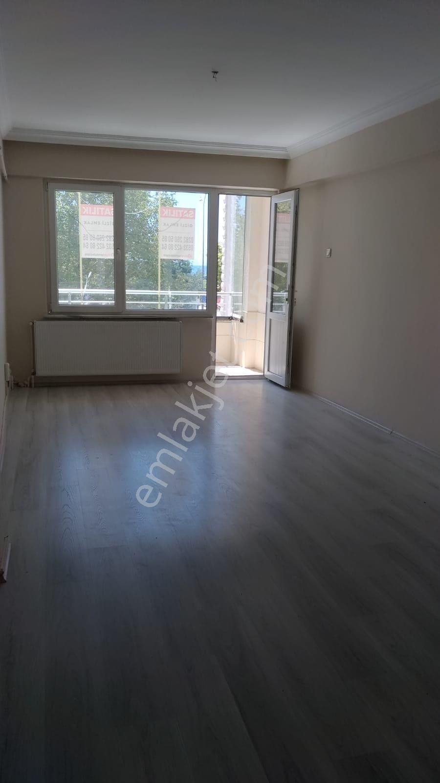 Delux'den Sahil'de Deniz Manzaralı Satılık 2+1 Daire - Görsel 6