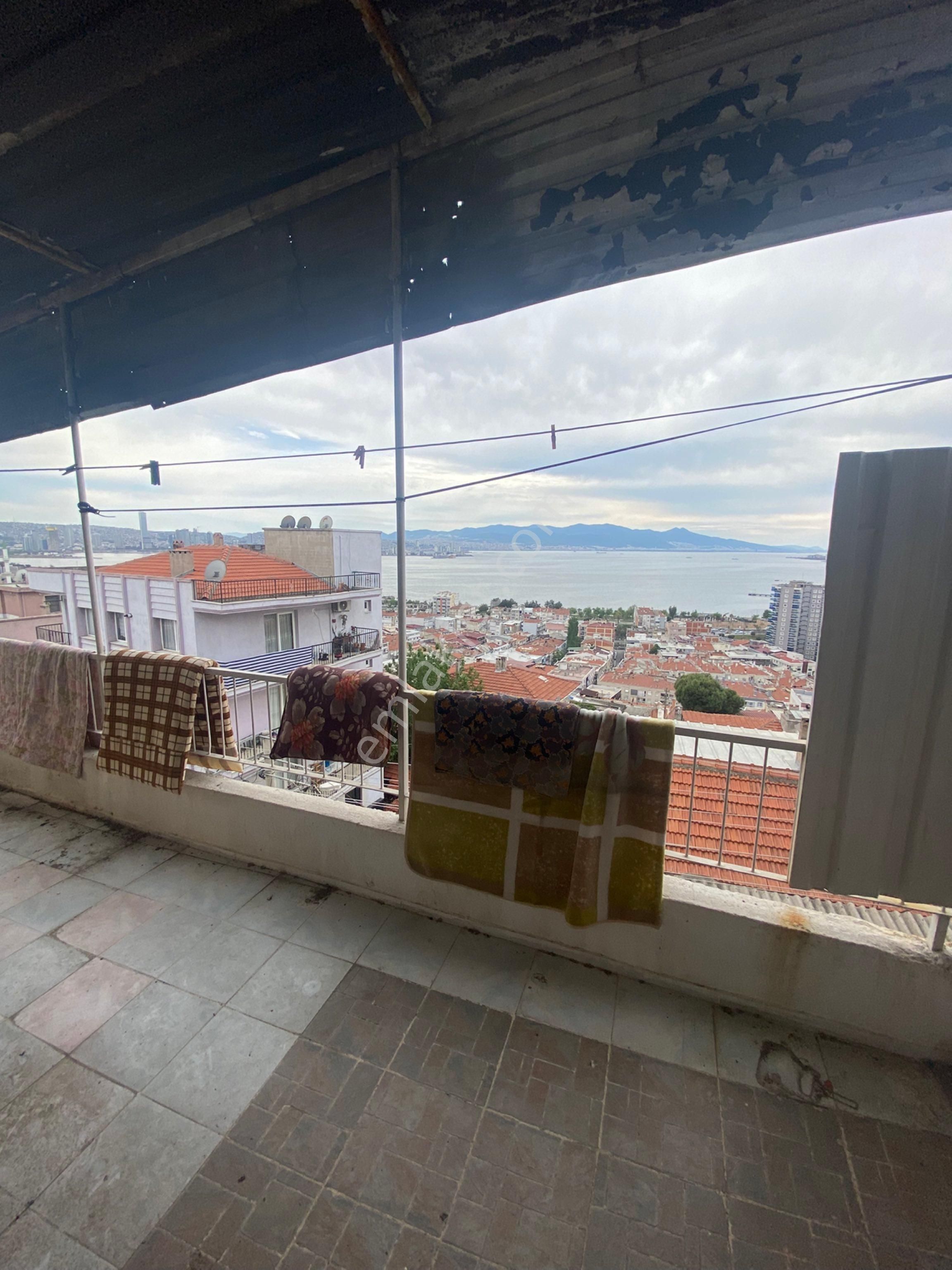 Burax Emlaktan Bayraklı Fuat Edip Baksı Mh Satılık 4 Katlı Komple Bina - Görsel 7