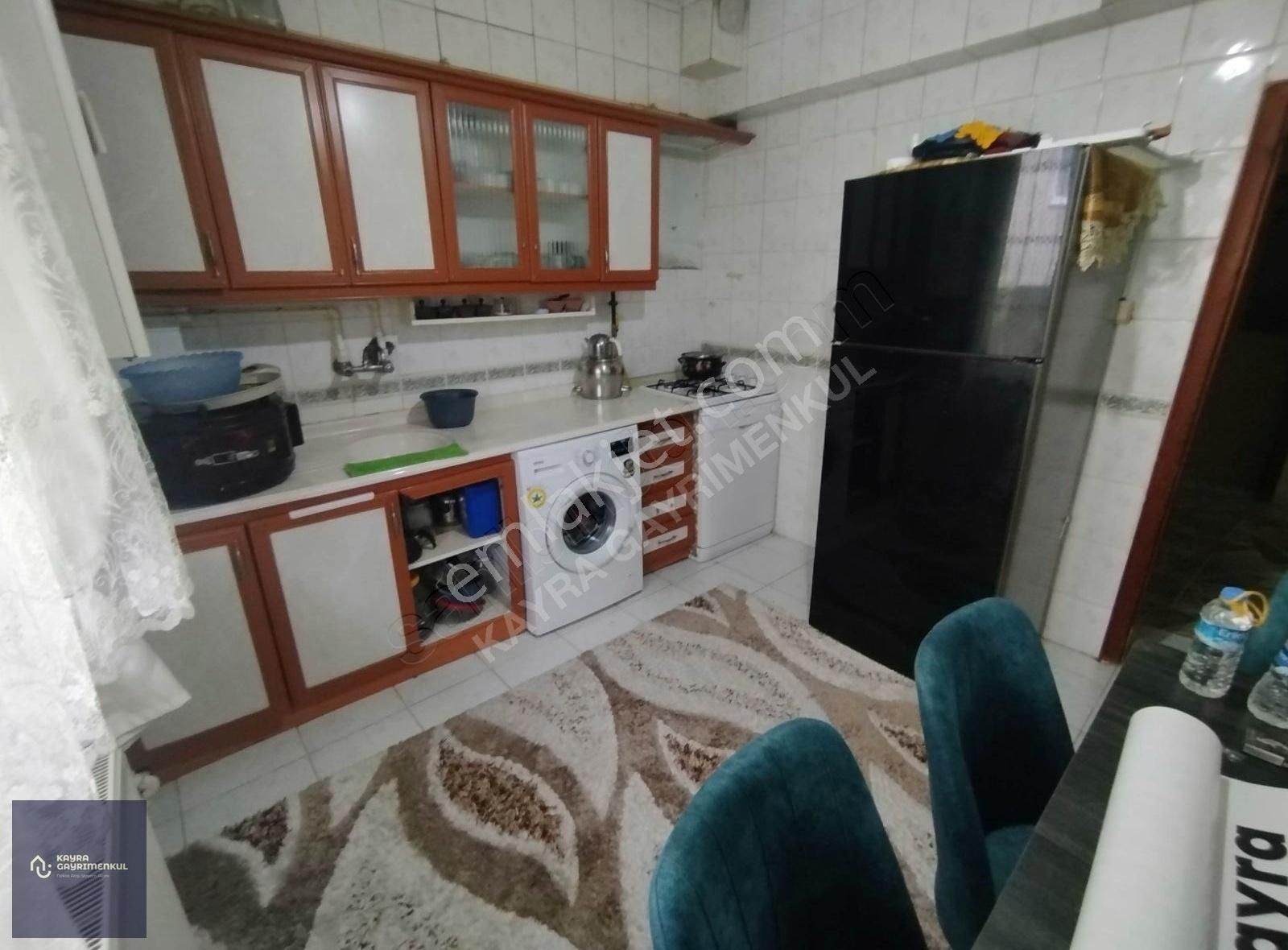 Kayradan Battalgazide Köşebaşı Dış Mantolamalı 3+1 Satlık Daire!