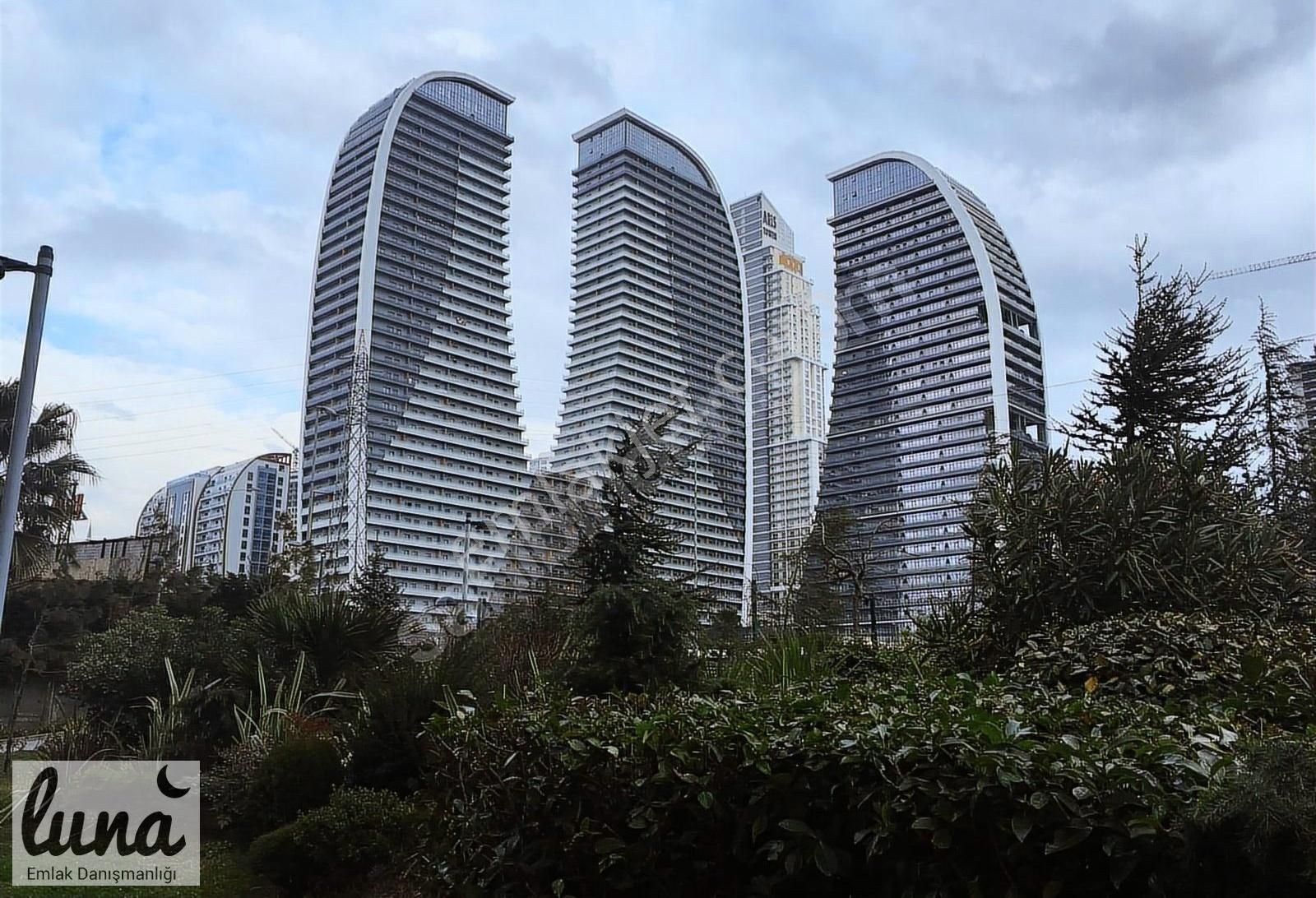 Sembol İstanbul B Blok Yüksek Kat Hemen Teslim 1+0 46m2 Stüdyo