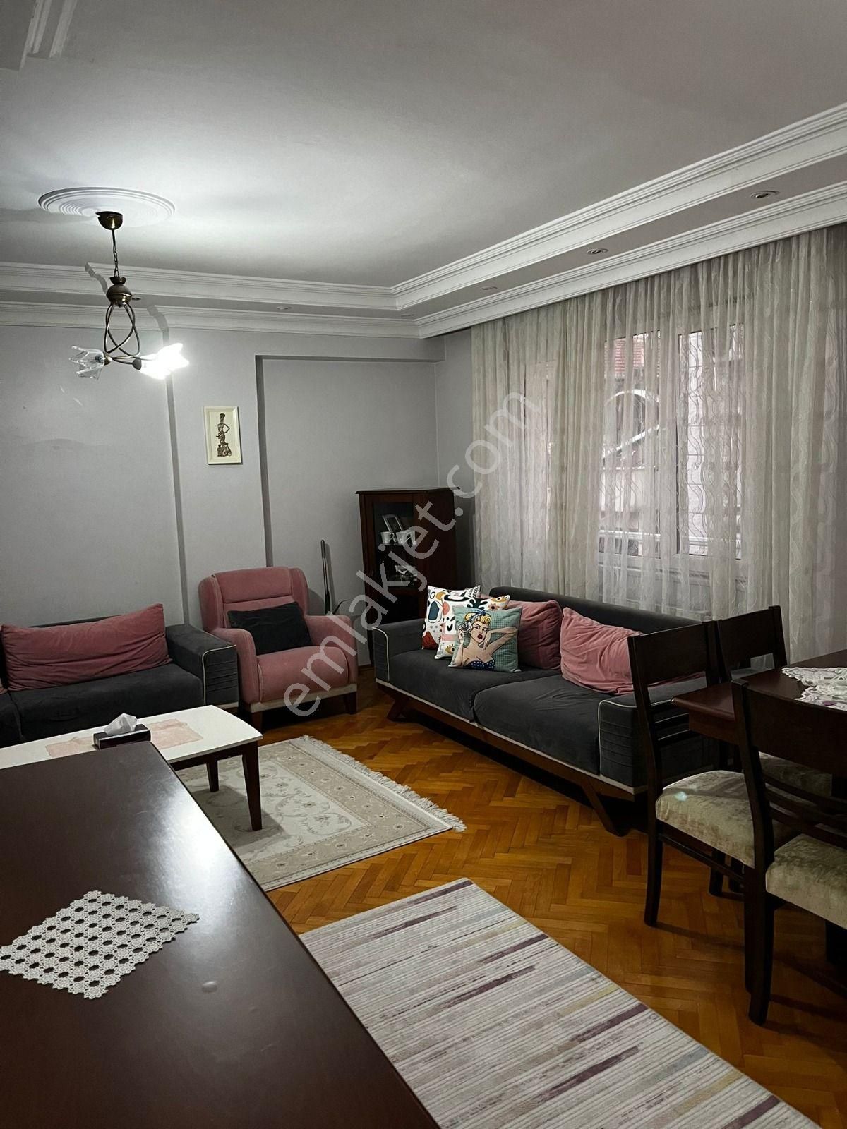Küçükçekmece Yeşilova Kiralık Daire