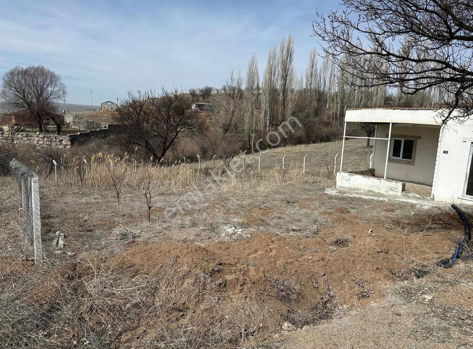 Kocasinan Erkilet Kemerde İçerisinde Evli Bağ - Görsel 4