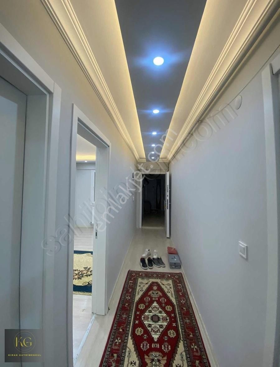 Manisa Yunusemre Muradiyede Satılık 2+1 Arakat Daire