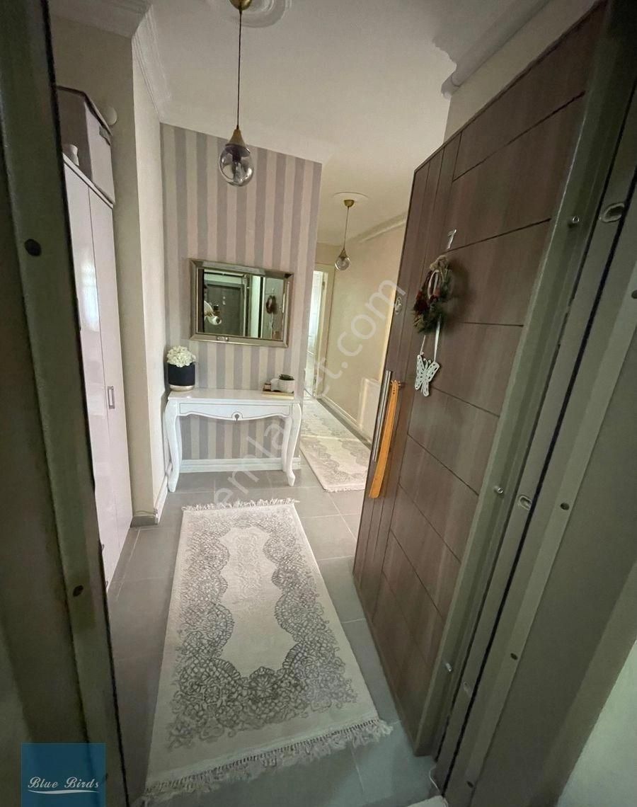 Kuşadası Ege Mahallesinde 2+1
