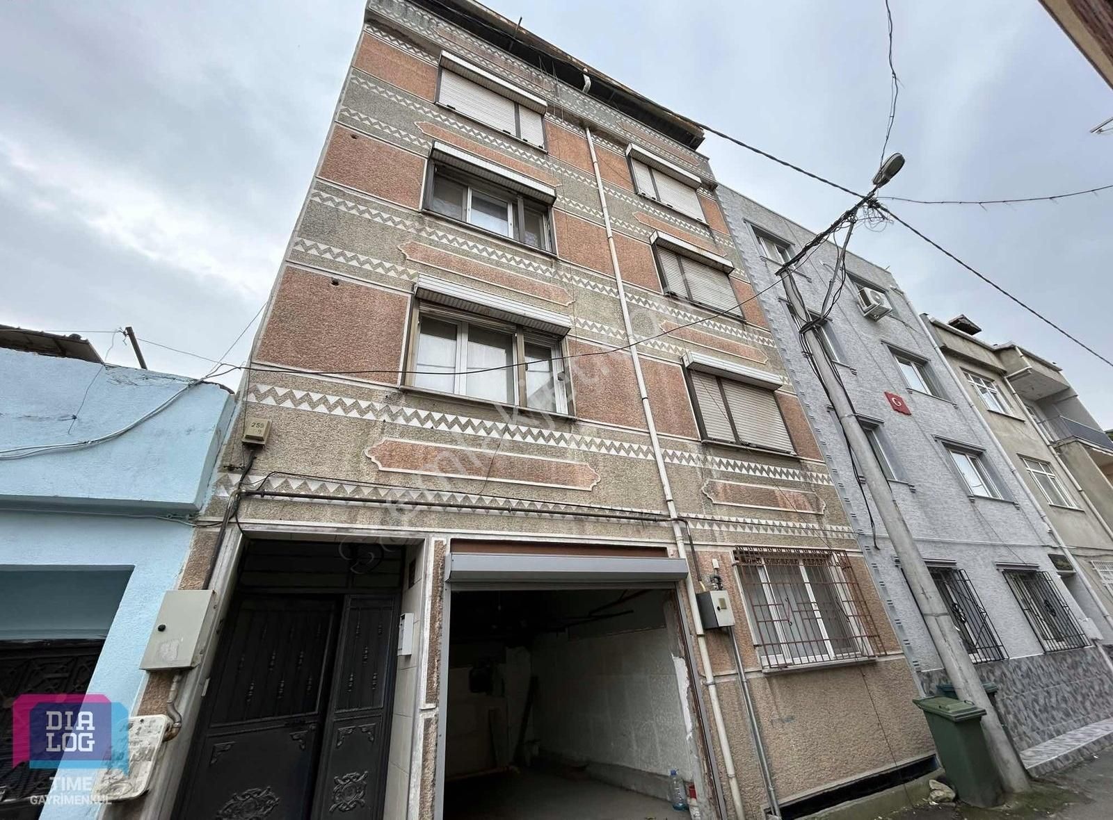 Osmangazı Koğukçınar'da Fırsat 4 Katlı Komple Satılık Bina