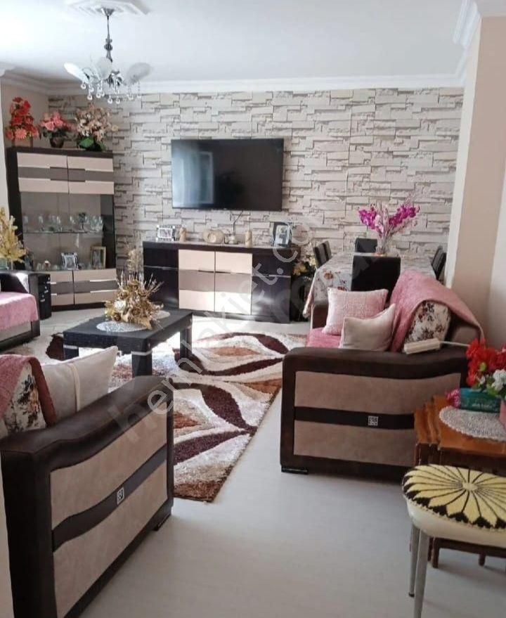 Tekirdağ Merkezde 3+1 Satılık Daire