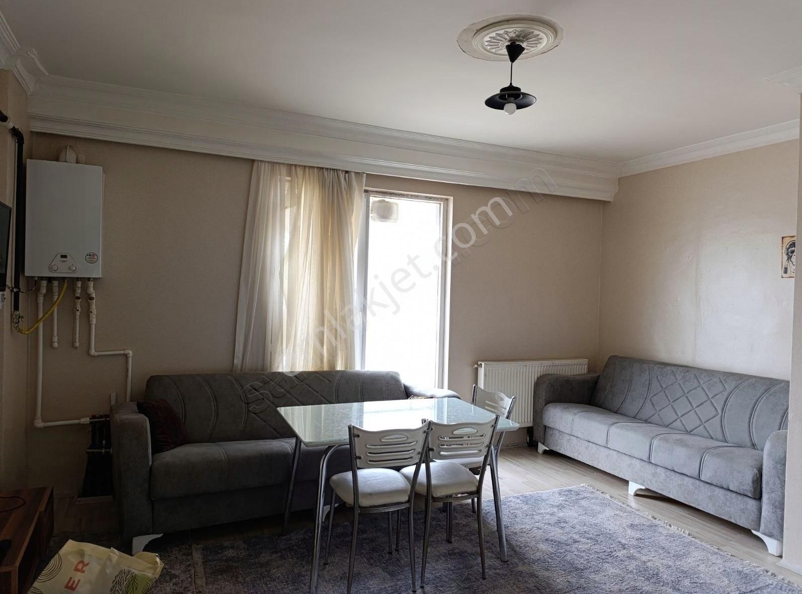 Şehitler Mahallesinde Kiralık 1+1 Eşyalı Yüksek Girişde Daire