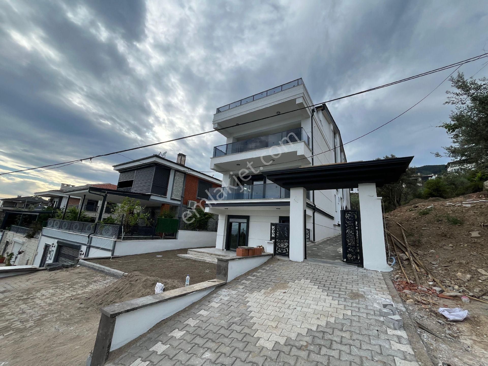 Altınoluk Kazdağı Eteklerinde Deniz Manzaralı Yerden Isıtmalı 3+1 Lüx Sıfır Dublex Daire