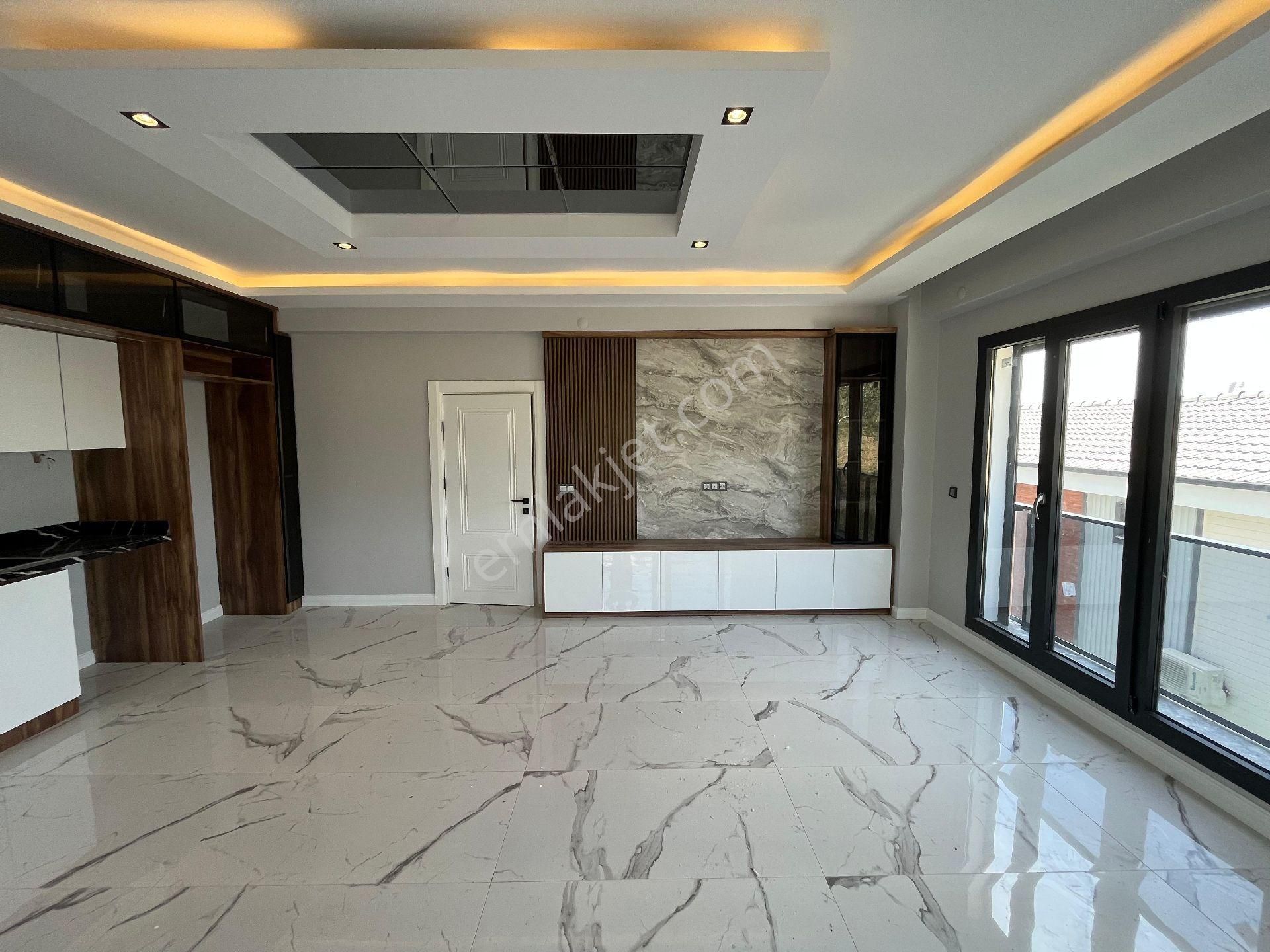 Altınoluk Kazdağı Eteklerinde Deniz Manzaralı Yerden Isıtmalı 3+1 Lüx Sıfır Dublex Daire - Görsel 16