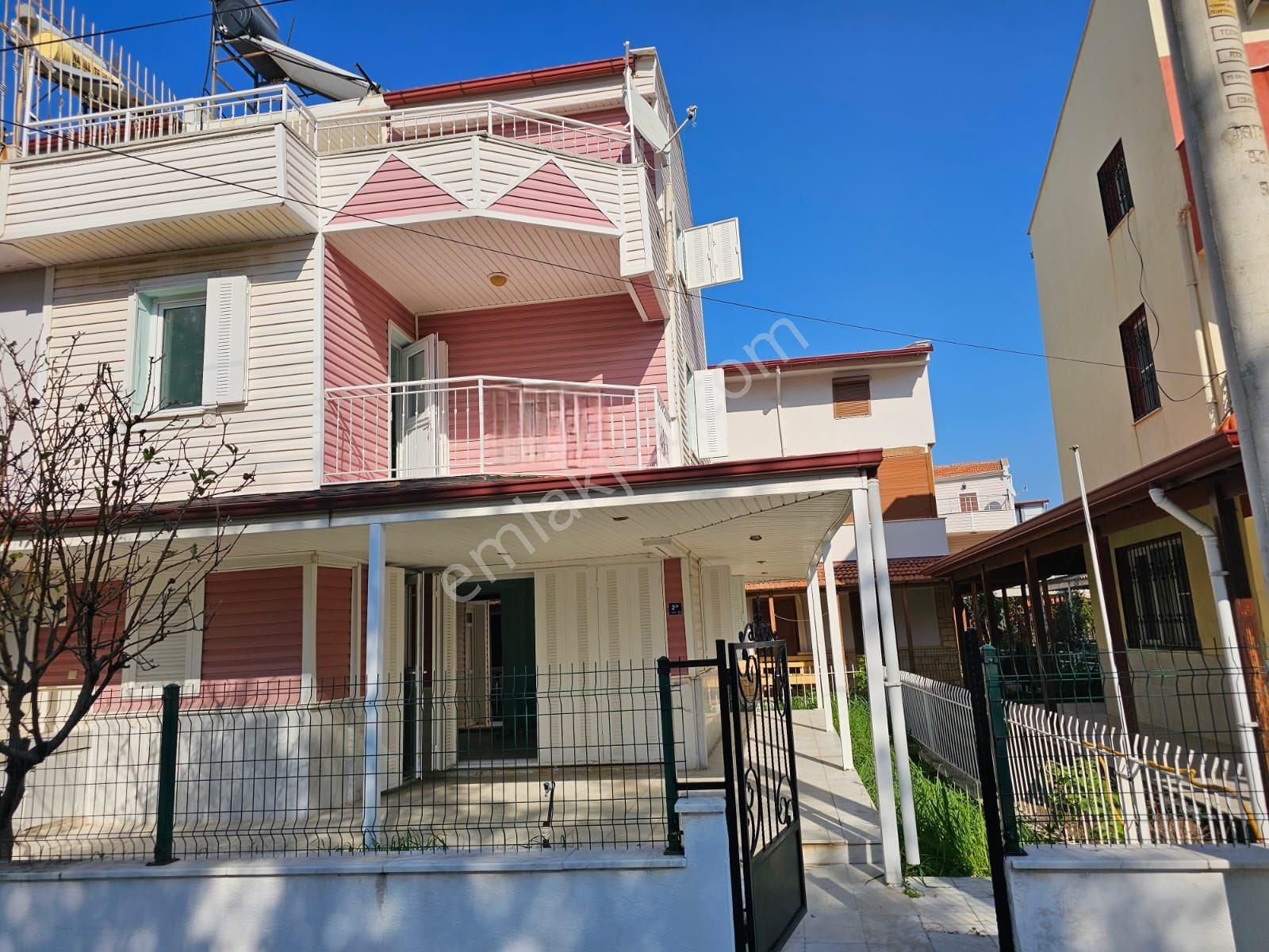 Güzelçamlıda Denize 150 Metre 3+1 Yazlık
