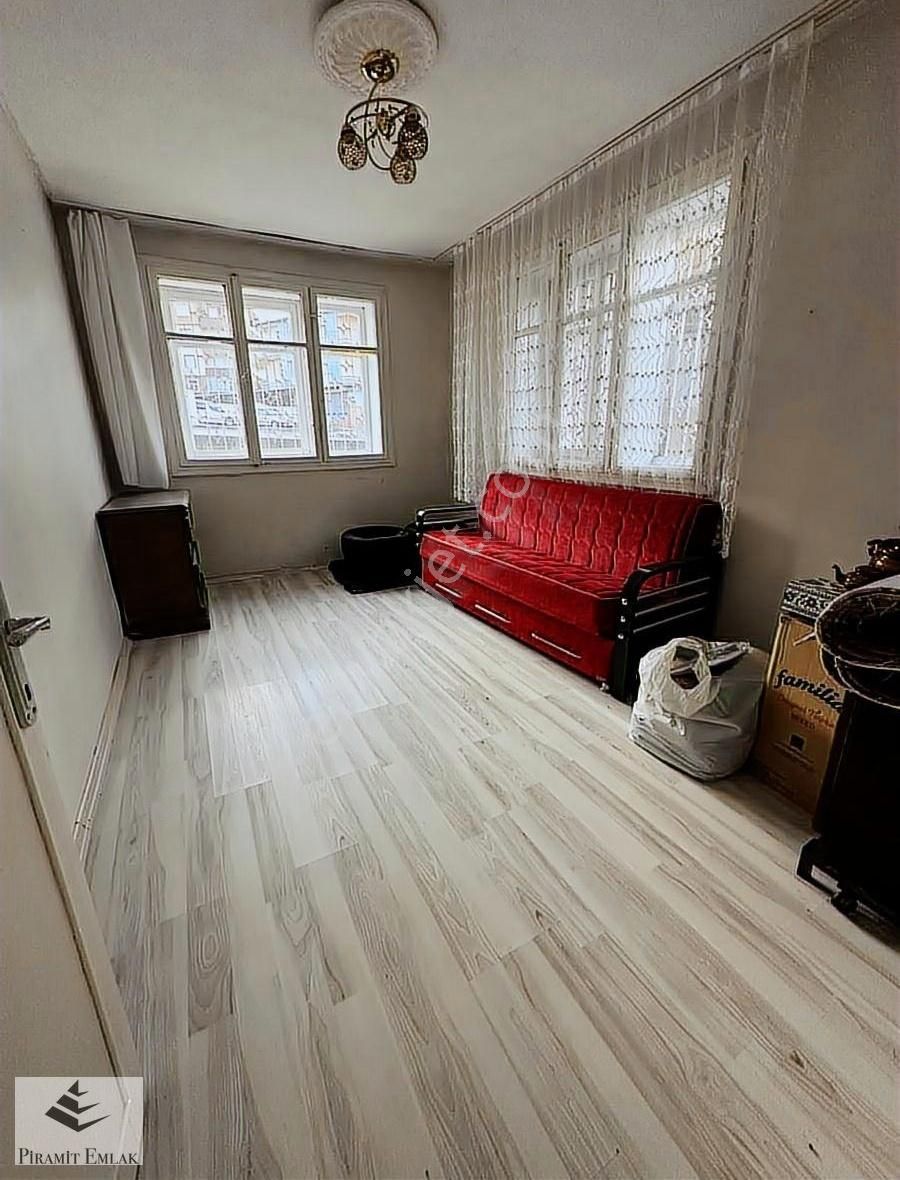 Piramit Emlaktan Yunus Emre De Satılık Yatırımlık Müstakil Ev