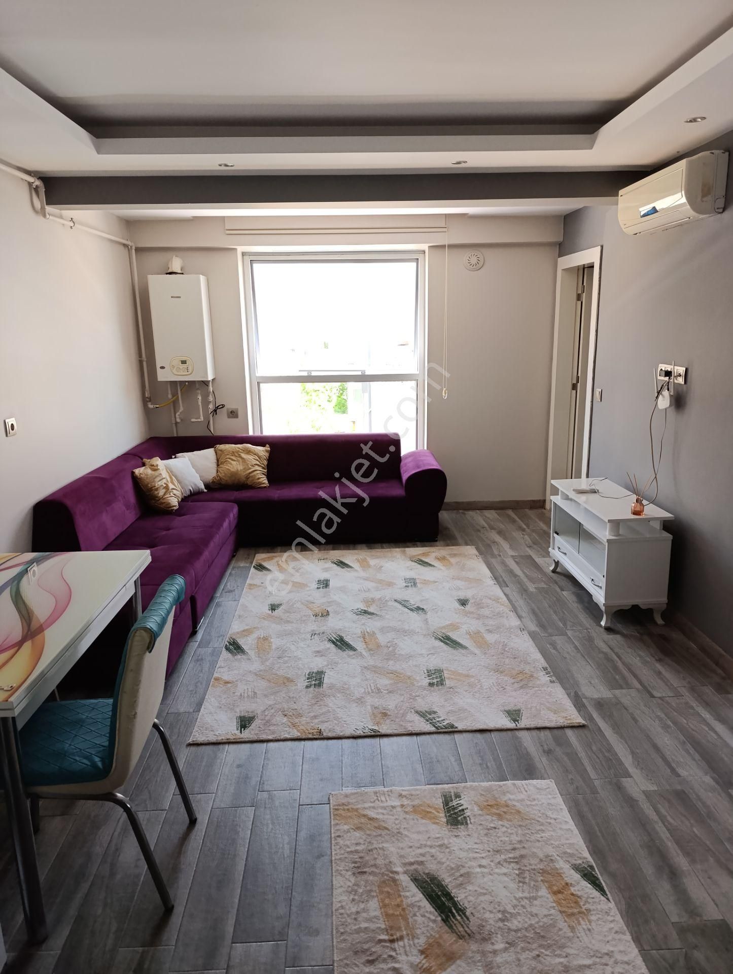 Mehmetçik'te 1+1 Kiralık Apart