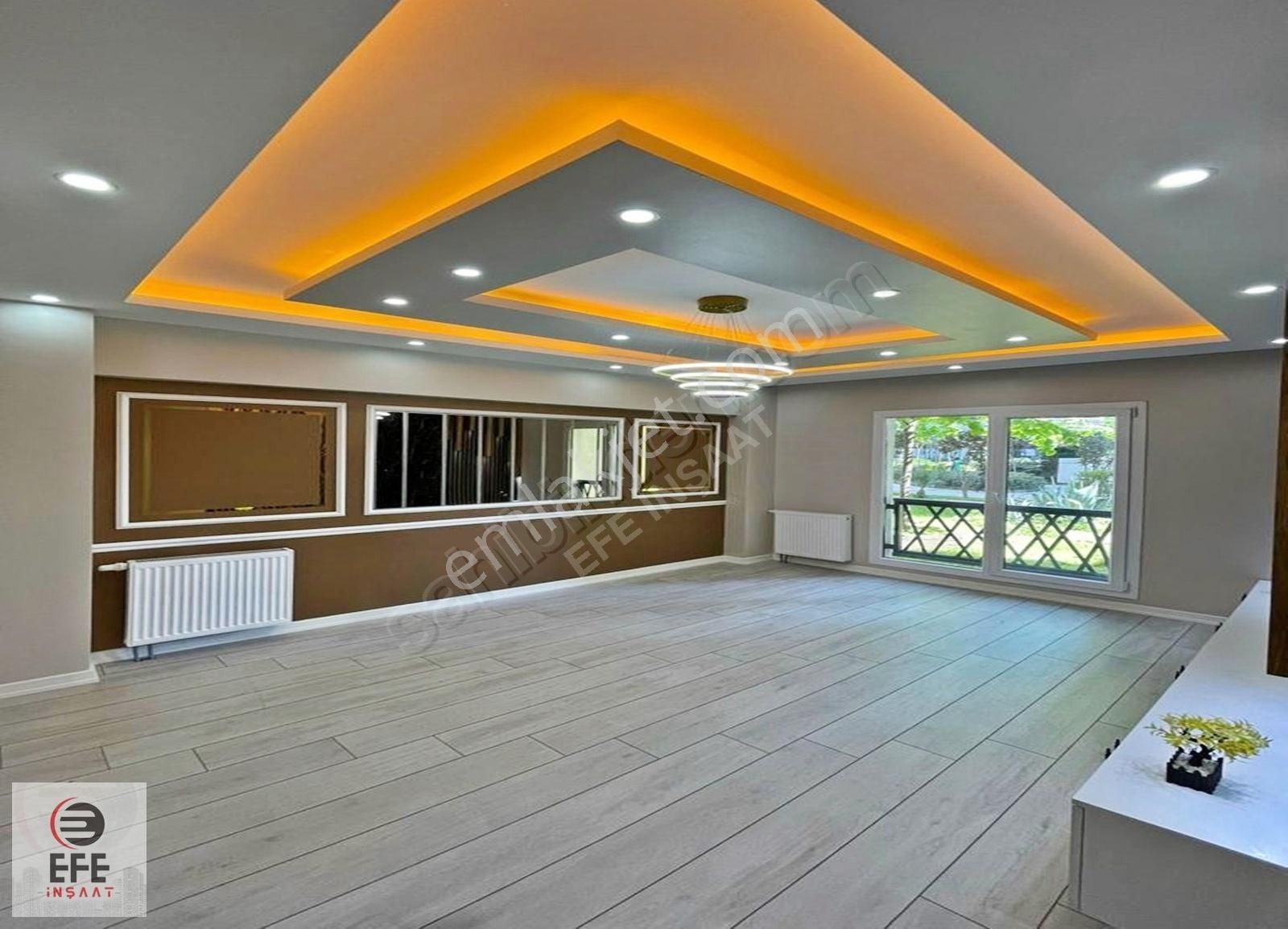 Merkezi Konumlu Site İçi Dekorlu 2+1 Satılık Daire