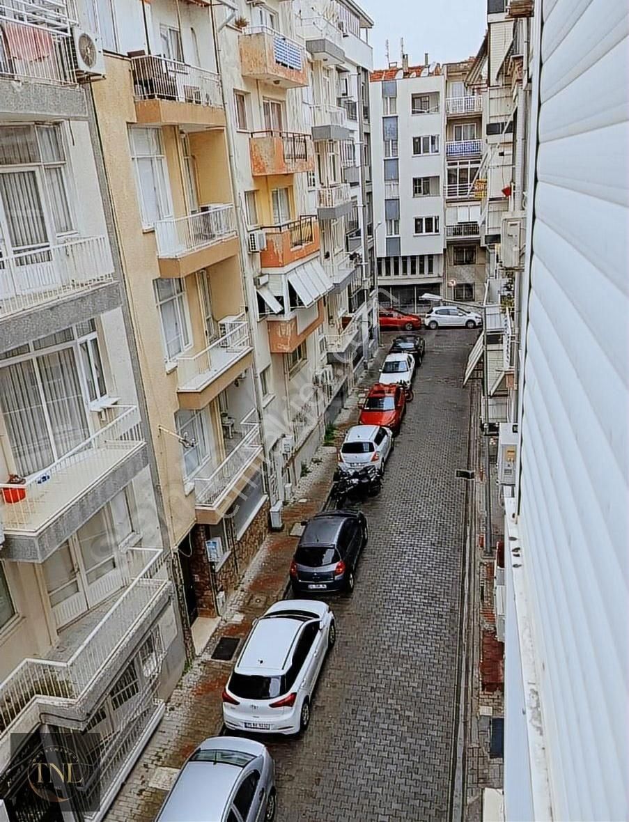 Alaybey De Sahil Ve Çarşı Yakını Satılık 3+1 Daire