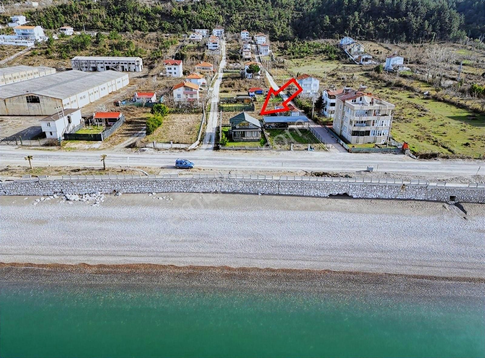 Denize Sıfır Müstakil Satılık Ev