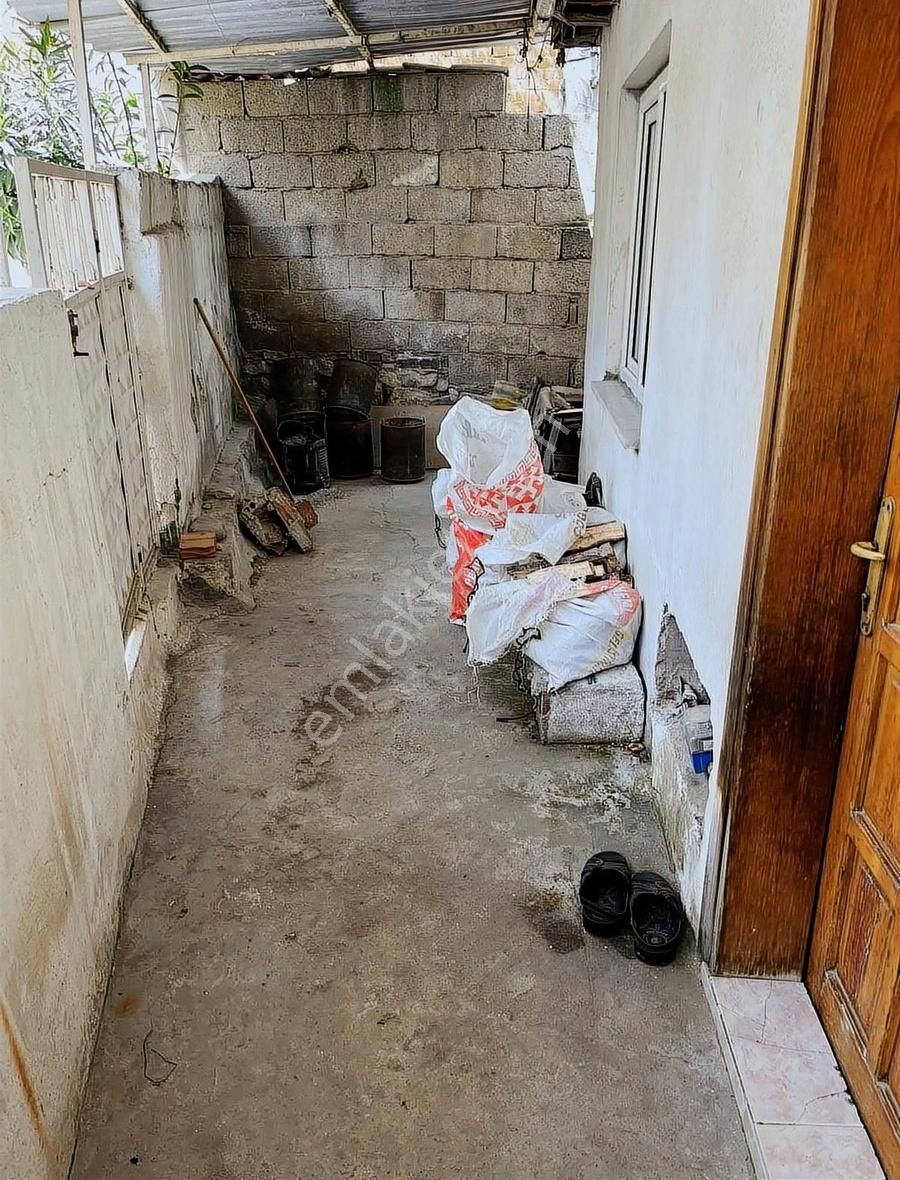 Turgutalp Merkez Cami Civarı Satılık Masrafsız Müstakil Ev