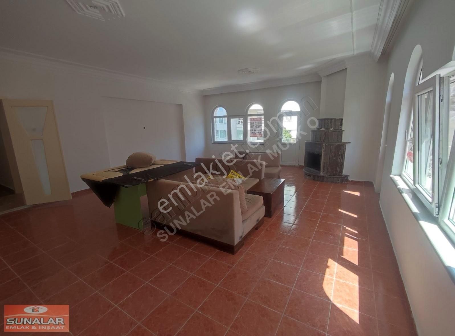 Sivas Caddesinde 4+1kiralık Daire
