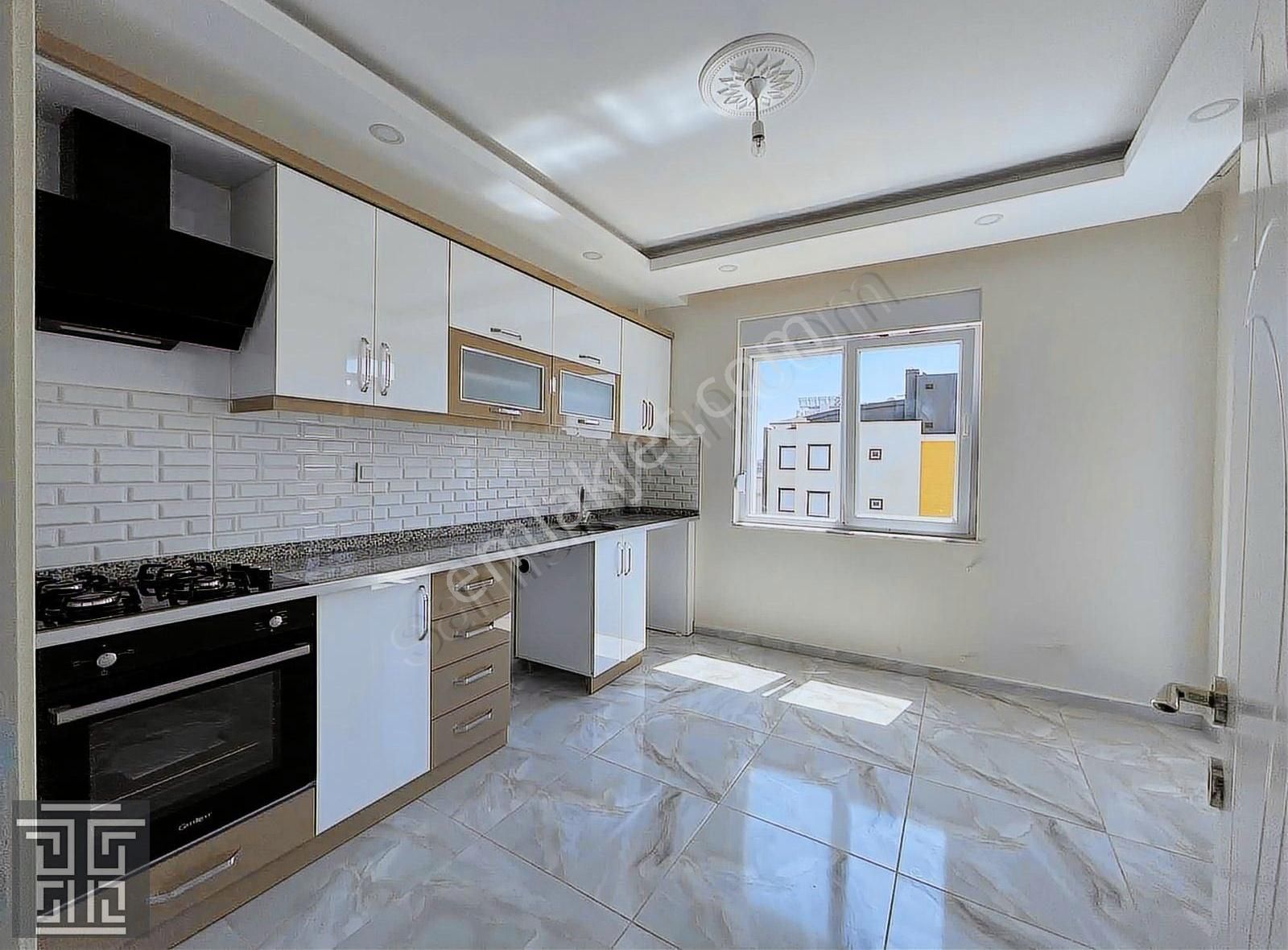 Göksu'da Satılık 2+1 Site İçi Havuzlu Daire