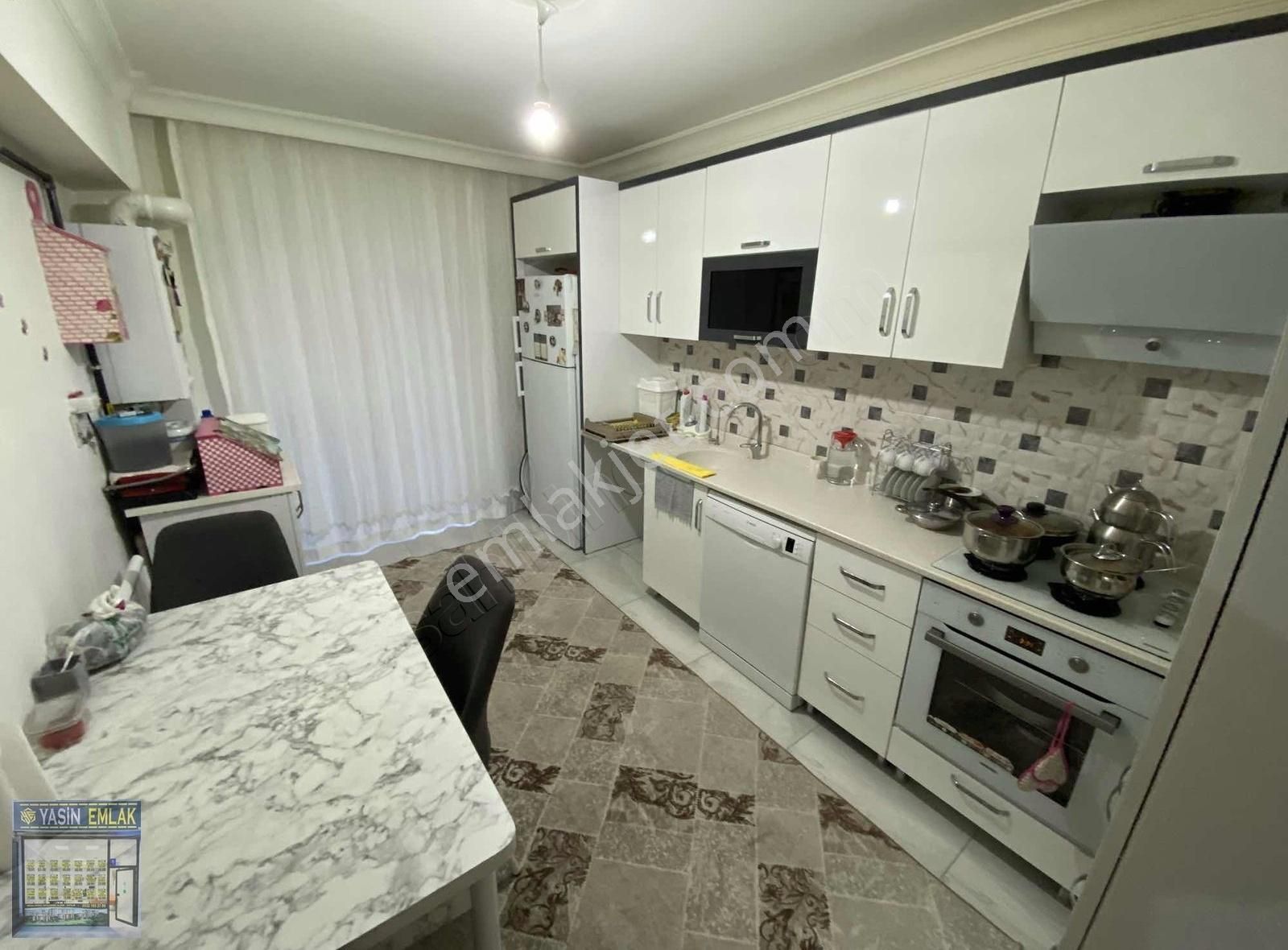 Kazımorbay Mah 3+1 Asansörlü Önü Açık Kat Konumda Satılık Daire