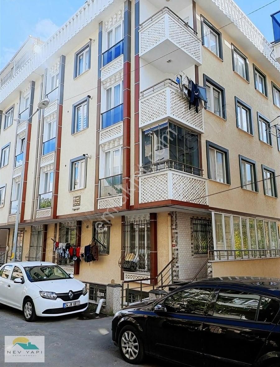 ** Nev Yapı Arsa Ofisinden Satılık Daire **