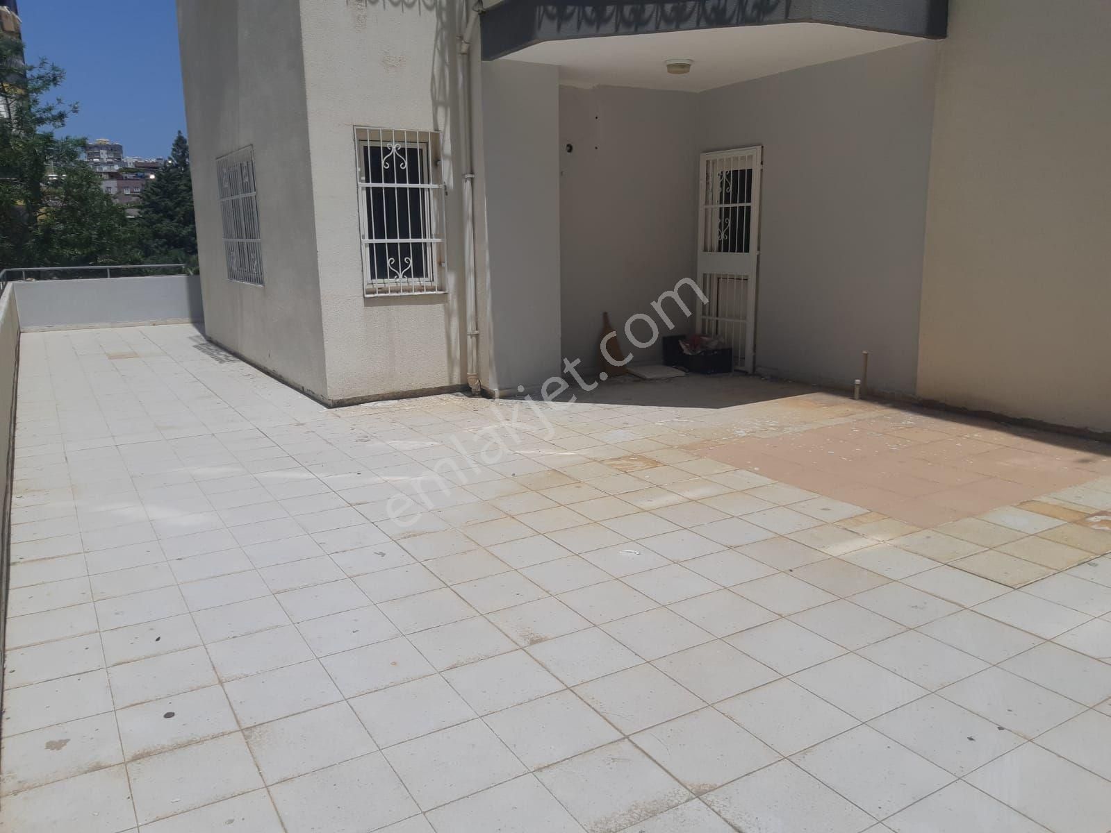 İller Bankasi Kavsagi Hasarsiz Binada 4+1 Terasli Satilik Daire - Görsel 15