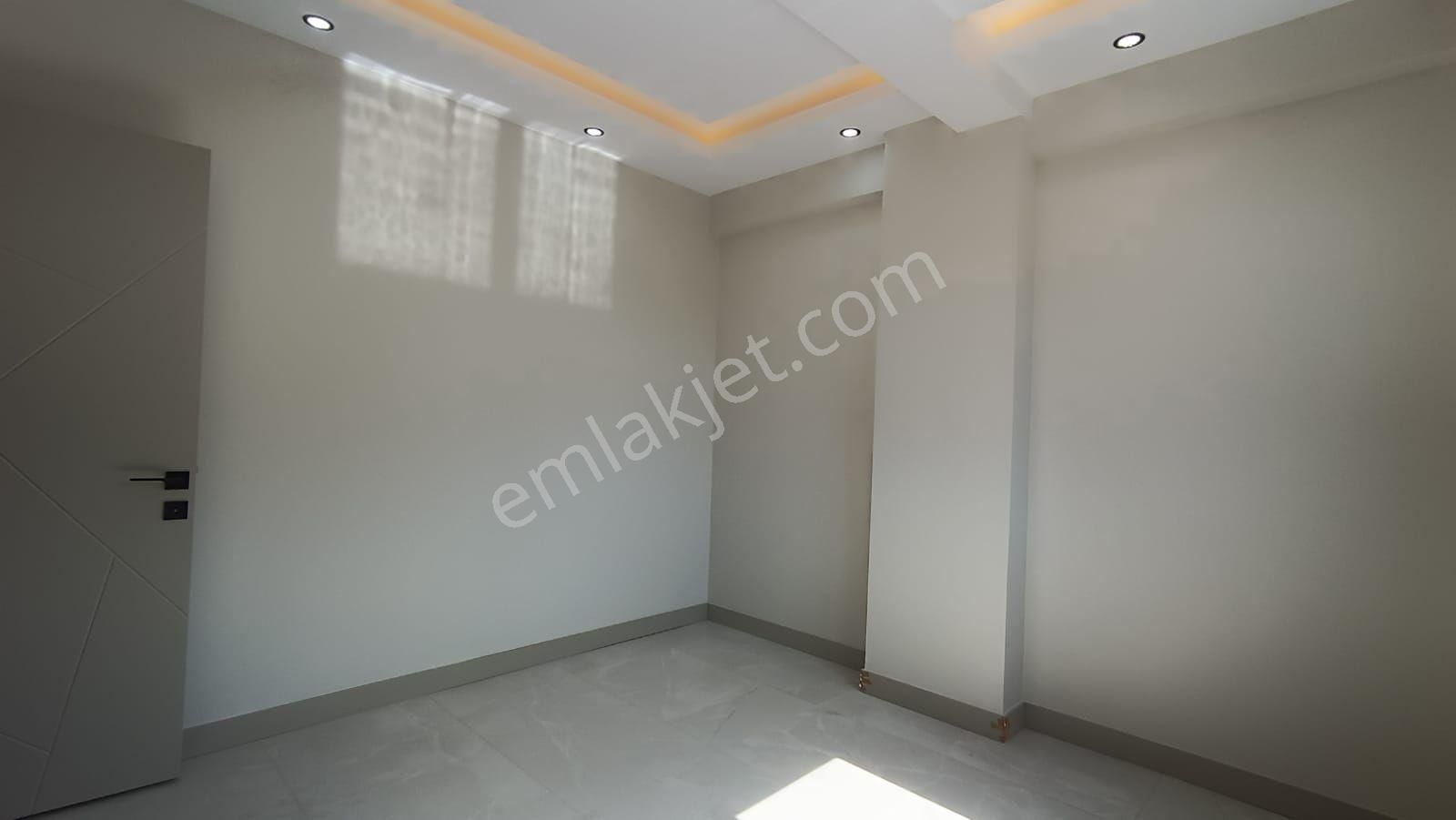 Çalışkan'dan Şemiklerde 2+1 Daire