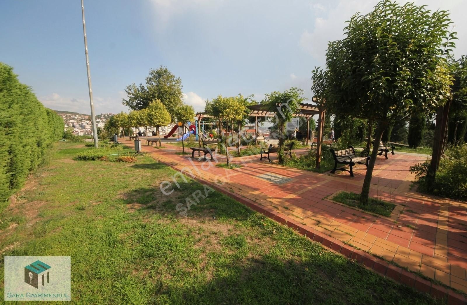 Gebze Mimarsinan 3+1 İskanlı 125 M2 Ara Kat Asans.e5 Harem Yakın