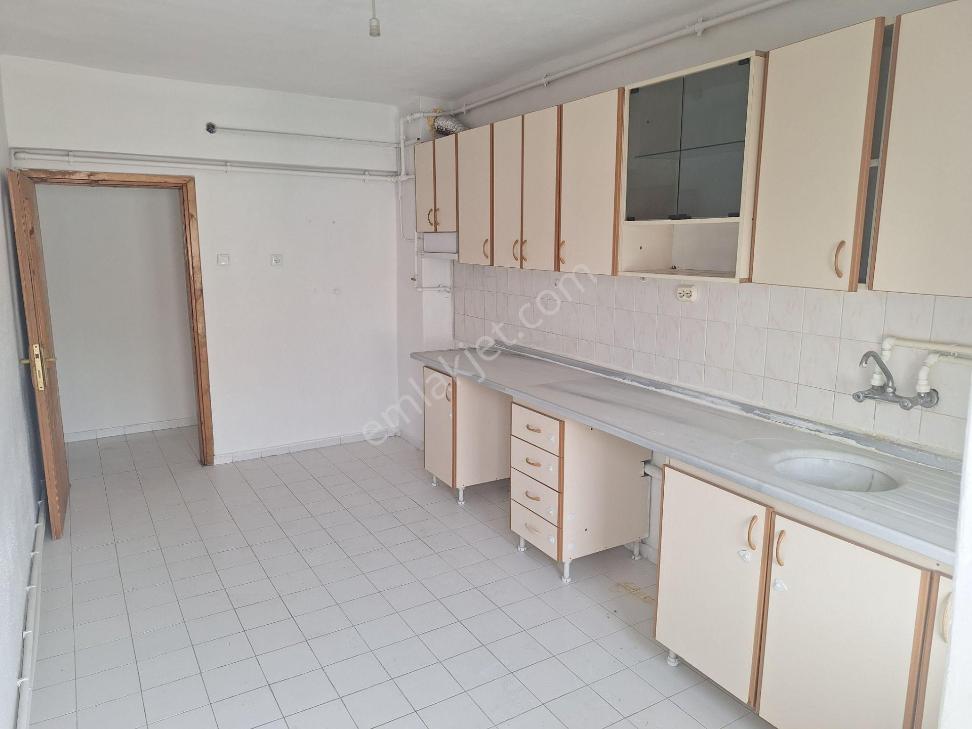 Century 21 Vizyon'dan Batıkent Ümit Hastanesi Yakını Satılık 3+1 Daire - Görsel 29