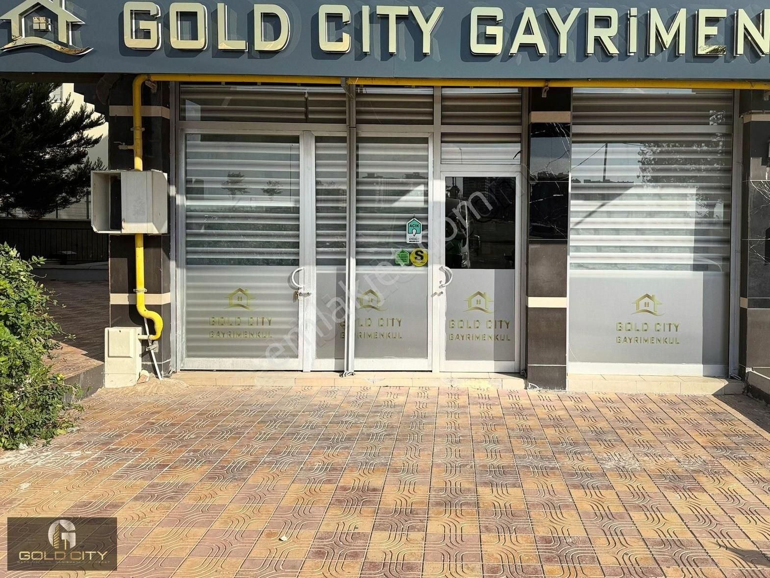 Gold Cıty Gyo Dan İbrahimli 2.bölge Vadi Park Yanı Satılıkdükkan