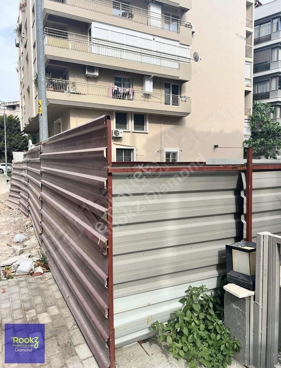 Bostanlı Suat Taşer Karşı Sokağında Kentsel Dönüşüm 2+1 Satılık