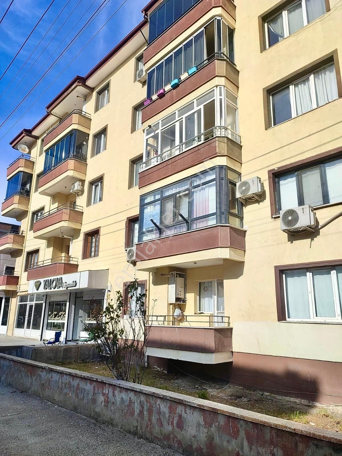 Sahibinden Adnan Menderes Mah. Ana Cadde Üzeri 3+1 Fırsat Daire