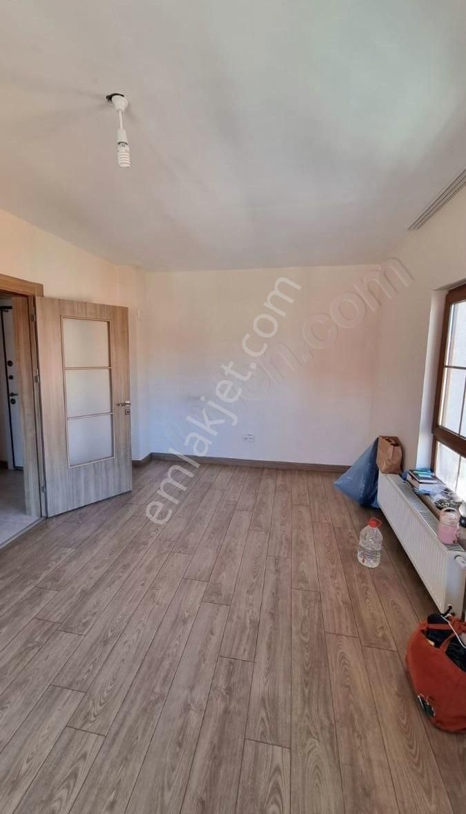 Bitlis Beşminare Üniversite Karşısında Kiralık Daire