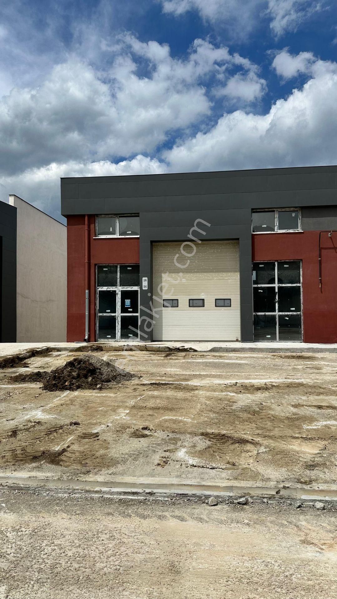 Lider'den Toybelen Yeni San.sitesinde Tapulu 200m² Fırsat Dükkan Yatırımlık
