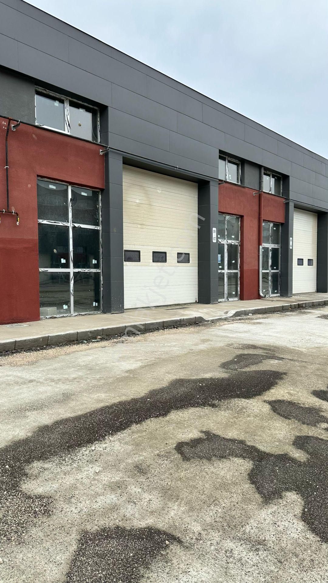 Lider'den Toybelen Yeni San.sitesinde Tapulu 200m² Fırsat Dükkan