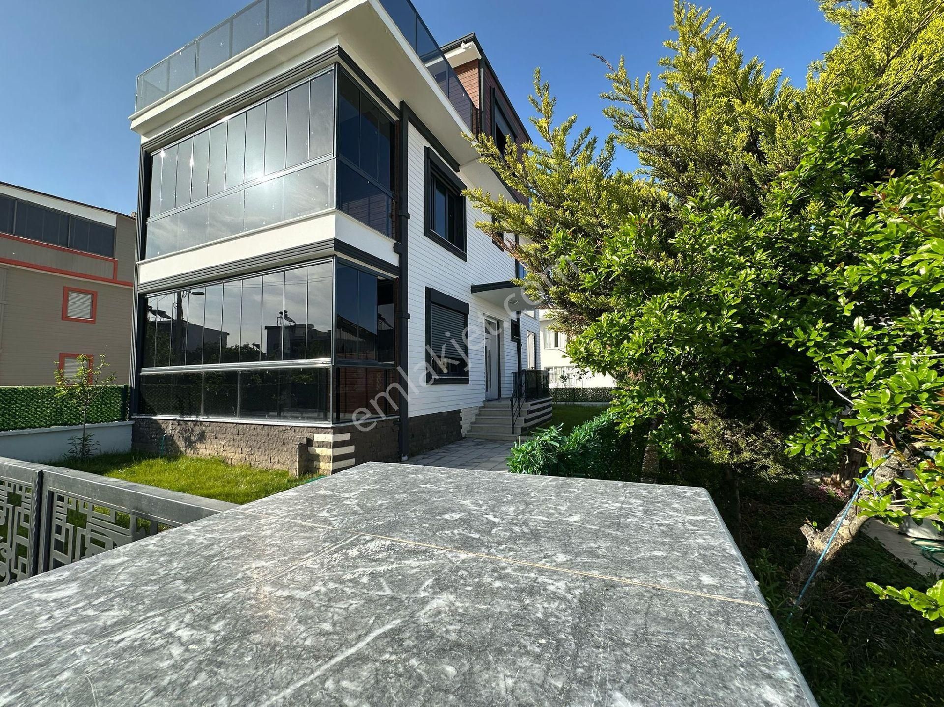 Güre Denize Yakın Bağımsız Müstakil 4+1 Villa Satılık